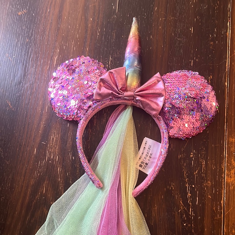 Disneyland unicorn 🦄 Mickey ears 💜💕✨